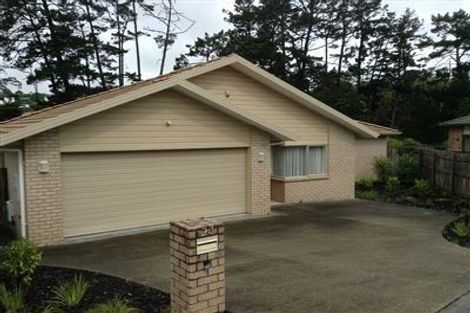 Photo of property in 24 Durbin Court, Greenhithe, Auckland, 0632