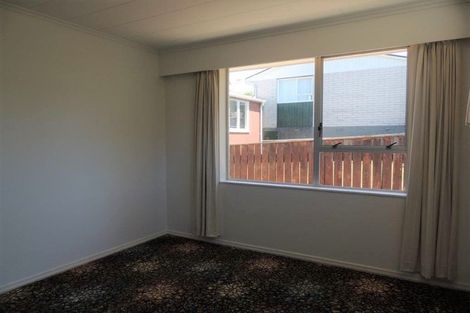 Photo of property in 6b Reese Jones Grove, Maungaraki, Lower Hutt, 5010