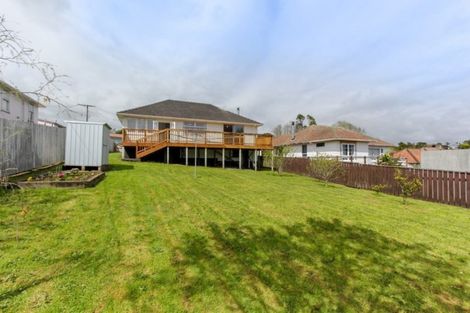 Photo of property in 30 Parsons Street, Vogeltown, New Plymouth, 4310