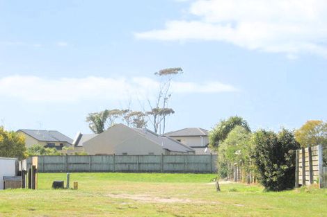 Photo of property in 51c Hartford Avenue, Papamoa Beach, Papamoa, 3118