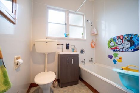 Photo of property in 40 Oxford Street, Hokowhitu, Palmerston North, 4410