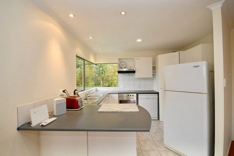 Photo of property in 2/15 Bonito Place, Bayview, Auckland, 0629