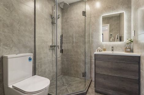 Photo of property in 2/14 Williamson Avenue, Belmont, Auckland, 0622