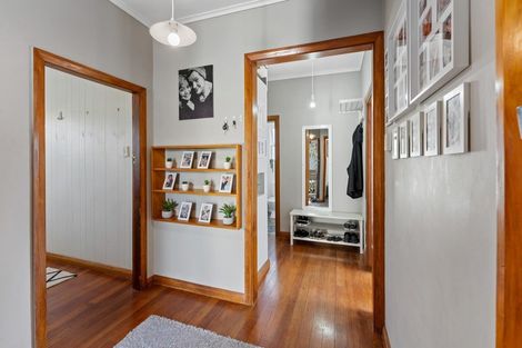 Photo of property in 43 Aotaki Street, Otaki, 5512