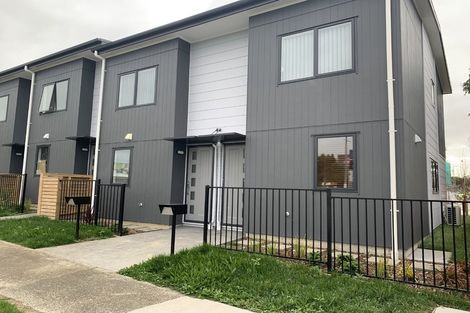 Photo of property in 468c Roscommon Road, Clendon Park, Auckland, 2103