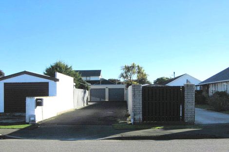 Photo of property in 105 Foremans Road, Islington, Christchurch, 8042