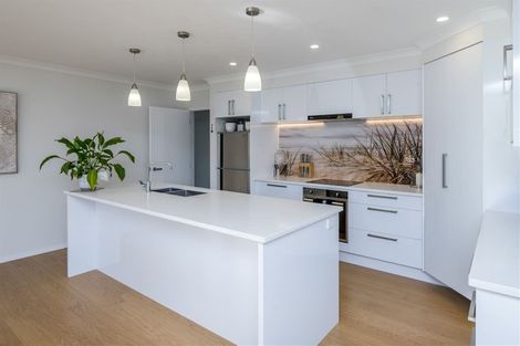 Photo of property in 5 Gladys Place, Levin, 5510