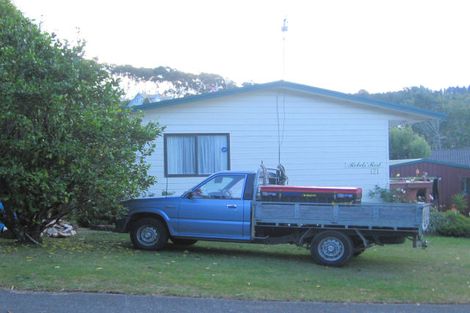 Photo of property in 121 Onemana Drive, Onemana, Whangamata, 3691