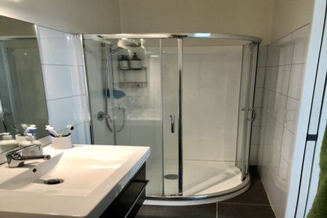 Photo of property in 1/25 Home Street, Mount Victoria, Wellington, 6011