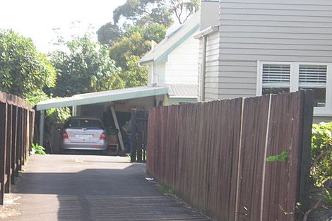 Photo of property in 2/20 Brook Street, Milford, Auckland, 0620