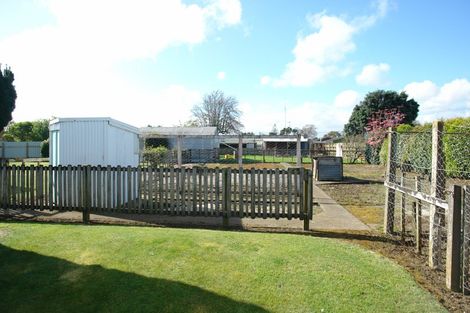 Photo of property in 28 Hussey Street, Waverley, 4510