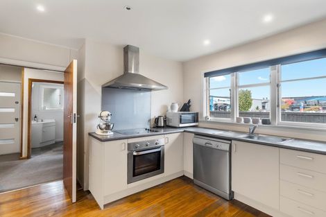 Photo of property in 108 Blenheim Road, Riccarton, Christchurch, 8041