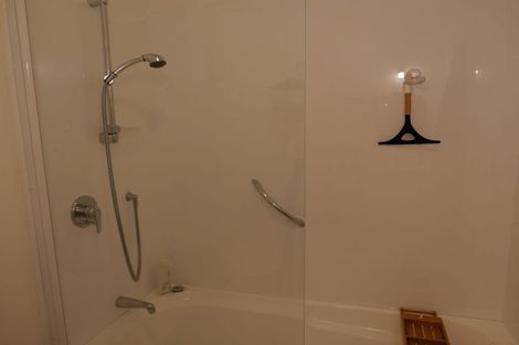 Photo of property in 46 Kaitawa Crescent, Paraparaumu, 5032