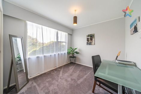 Photo of property in 258 Dowse Drive, Maungaraki, Lower Hutt, 5010
