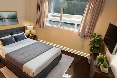 Photo of property in 2/36 Archmillen Avenue, Pakuranga Heights, Auckland, 2010