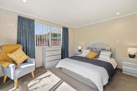 Photo of property in 27 Utauta Street, Waikanae, 5036