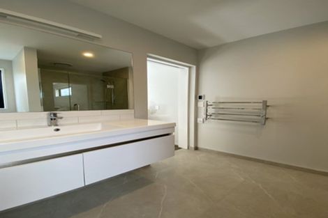 Photo of property in 32 Kiekie Road, Casebrook, 8051