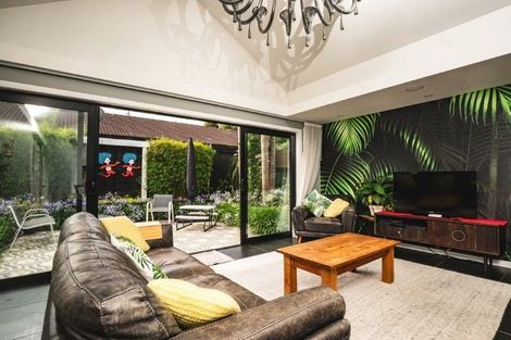 Photo of property in 5/18 Arthur Road, Hillpark, Auckland, 2102