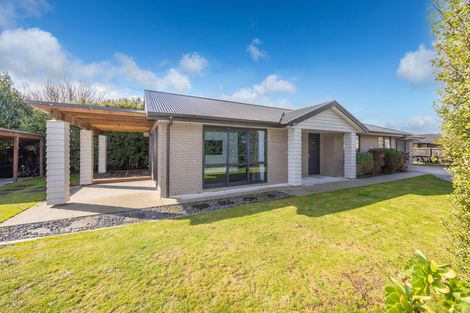 Photo of property in 15 Tupaea Place, Ngaruawahia, 3720