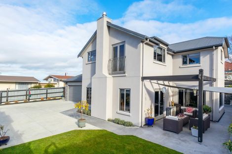 Photo of property in 32a Waihi Terrace, Geraldine, 7930