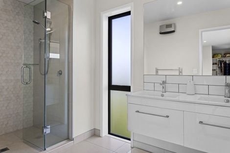 Photo of property in 1 Hayfield Terrace, Cust, Rangiora, 7471