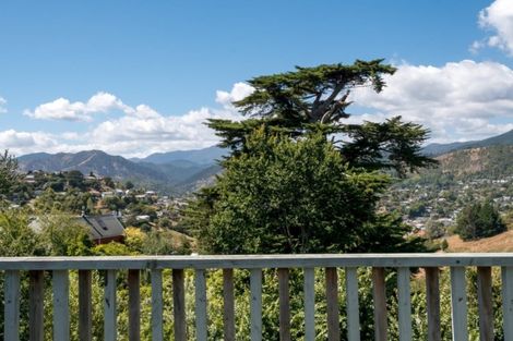 Photo of property in 183 Princes Drive, Britannia Heights, Nelson, 7010