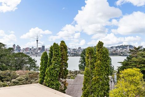 Photo of property in 52a Colonial Road, Birkenhead, Auckland, 0626