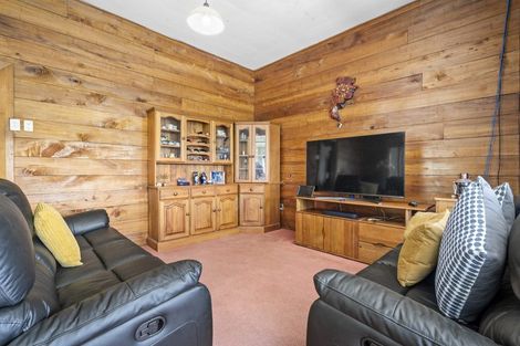 Photo of property in 2135 Maungatautari Road, Maungatautari, Cambridge, 3494