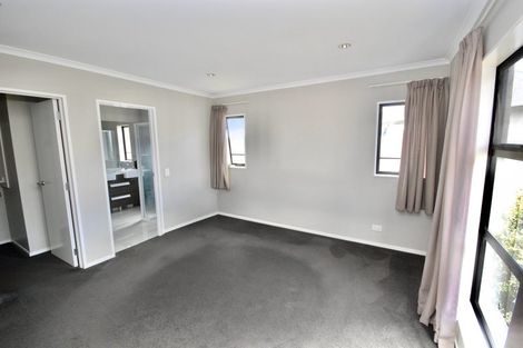 Photo of property in 11 Mauku Lane, Greenhithe, Auckland, 0632