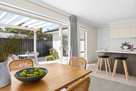 Photo of property in 11 Margaret Avenue, Havelock North, 4130