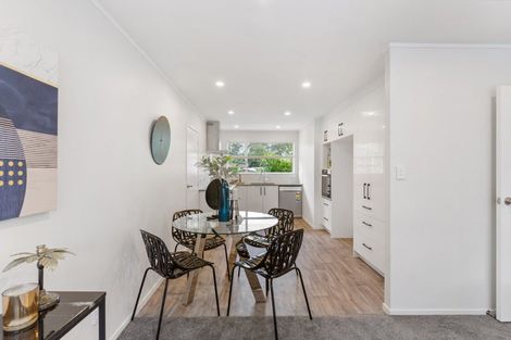 Photo of property in 1/38 Ballater Place, Highland Park, Auckland, 2010