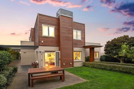 Photo of property in 440 Riddell Road, Glendowie, Auckland, 1071