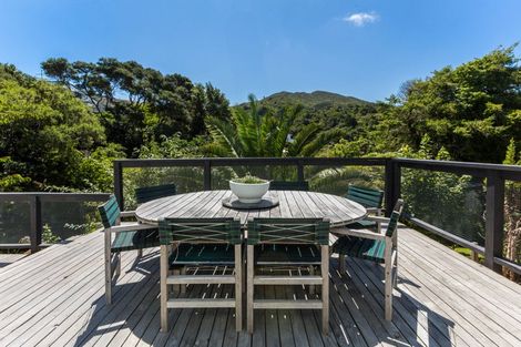 Photo of property in 20 Spencer Street, Crofton Downs, Wellington, 6035