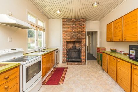 Photo of property in 55 Great North Road, Saint Johns Hill, Whanganui, 4501