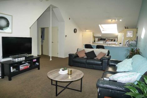 Photo of property in Courtenay Mews Apartments, 16/14 Alpha Street, Te Aro, Wellington, 6011