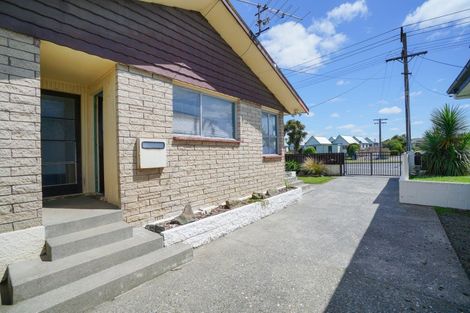 Photo of property in 63 Stirrat Street, Kingswell, Invercargill, 9812
