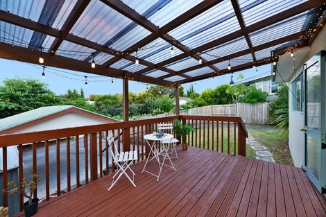 Photo of property in 2/8 Adriatic Avenue, Henderson, Auckland, 0612