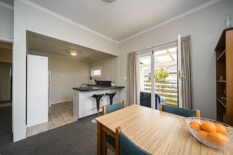 Photo of property in 21a Haydon Street, Roslyn, Palmerston North, 4414