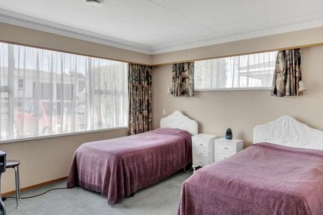 Photo of property in 56 Johnston Street, Gore, 9710