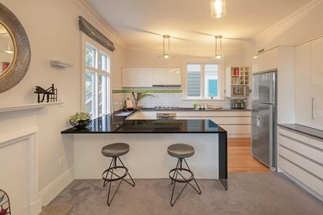 Photo of property in 103 Upland Road, Kelburn, Wellington, 6012