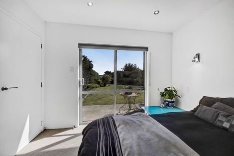 Photo of property in 475 Manawapou Road, Hawera, 4672