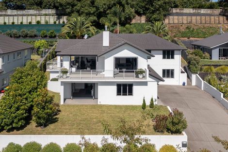 Photo of property in 15 Athelstan Way, Bethlehem, Tauranga, 3110