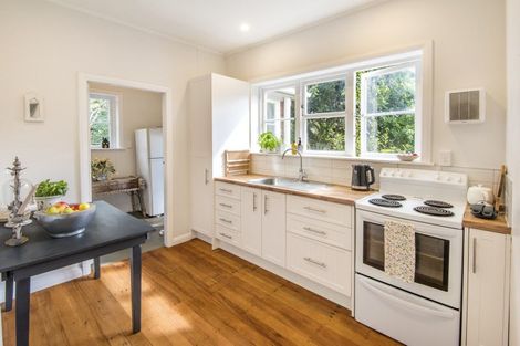 Photo of property in 9a Kerr Street, Devonport, Auckland, 0624