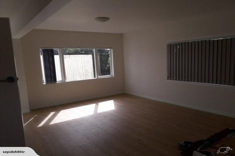 Photo of property in 1/26 Bayswater Avenue, Bayswater, Auckland, 0622