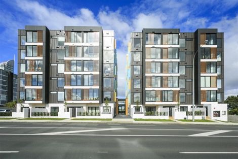 Photo of property in Frank Sargeson Apts, 506/80 Anzac Street, Takapuna, Auckland, 0622