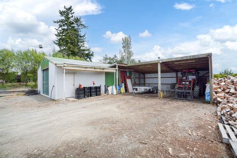 Photo of property in 61 Moore Road, Winton, 9781