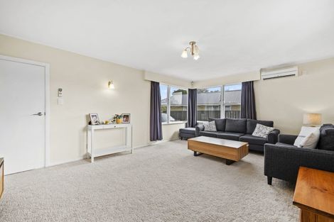 Photo of property in 26 Ruru Crescent, Heretaunga, Upper Hutt, 5018