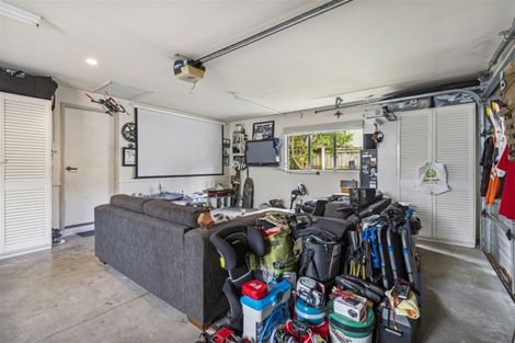 Photo of property in 103a Brian Crescent, Stanmore Bay, Whangaparaoa, 0932