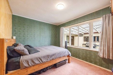 Photo of property in 11 Holden Avenue, Haumoana, 4102