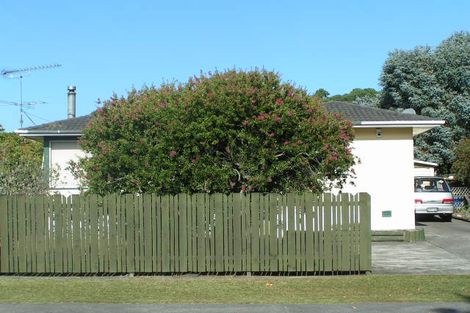 Photo of property in 115 Sunnynook Road, Forrest Hill, Auckland, 0620